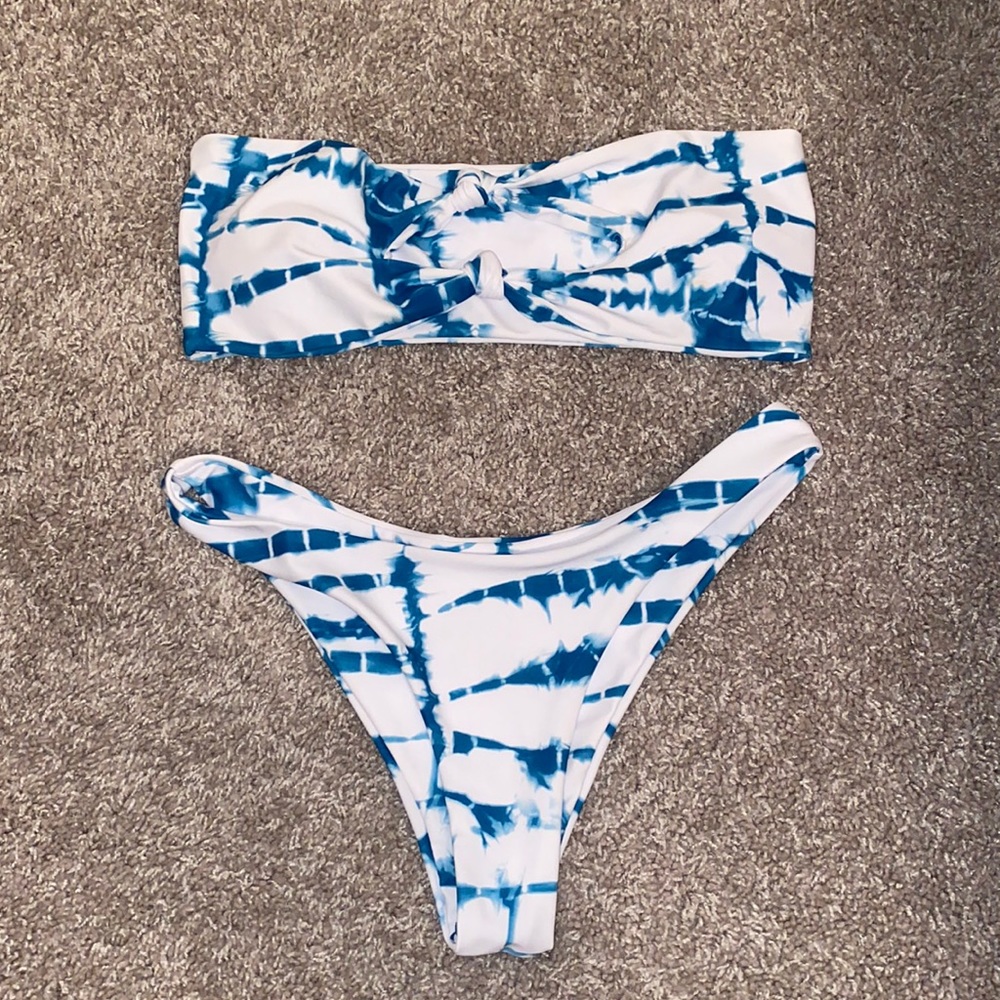 SHEIN Blue and white bikini